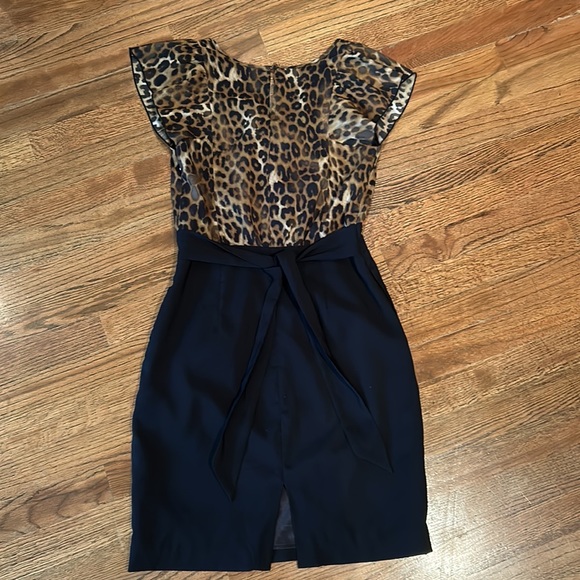 EXPRESS - Picture 4 of 5